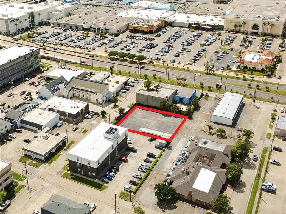 1st image of 20th St
