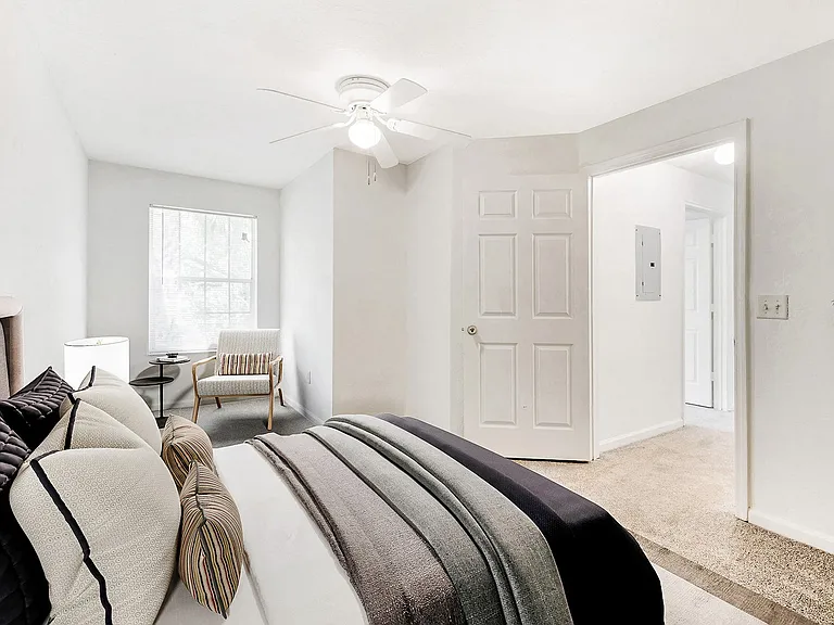 Whispering Pines Apartments — Photo 22