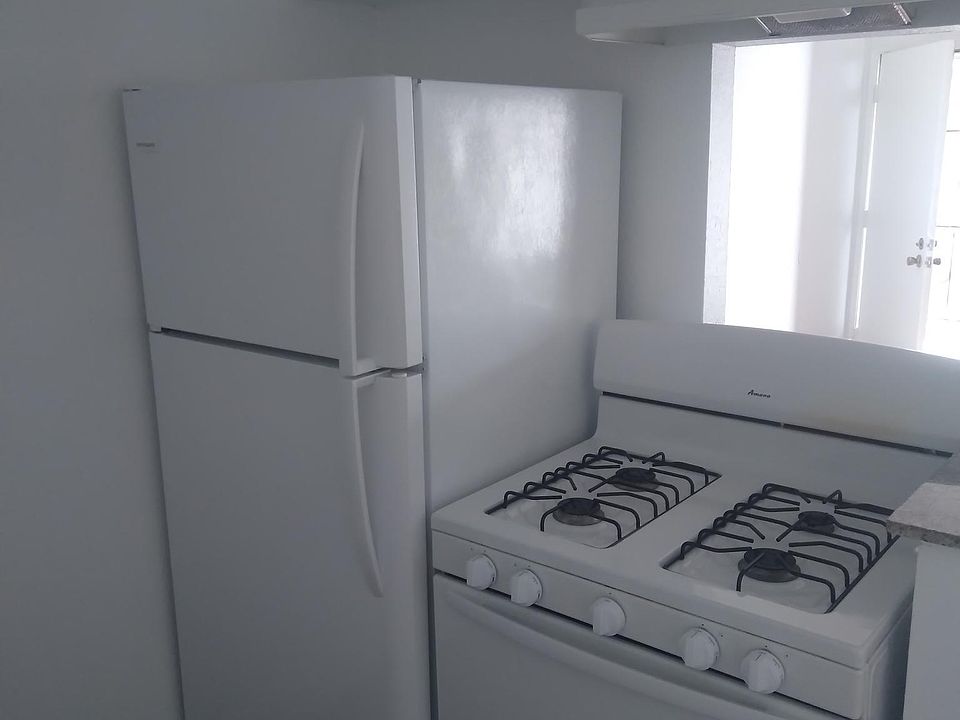 1st image of 14424 S Budlong Ave #A