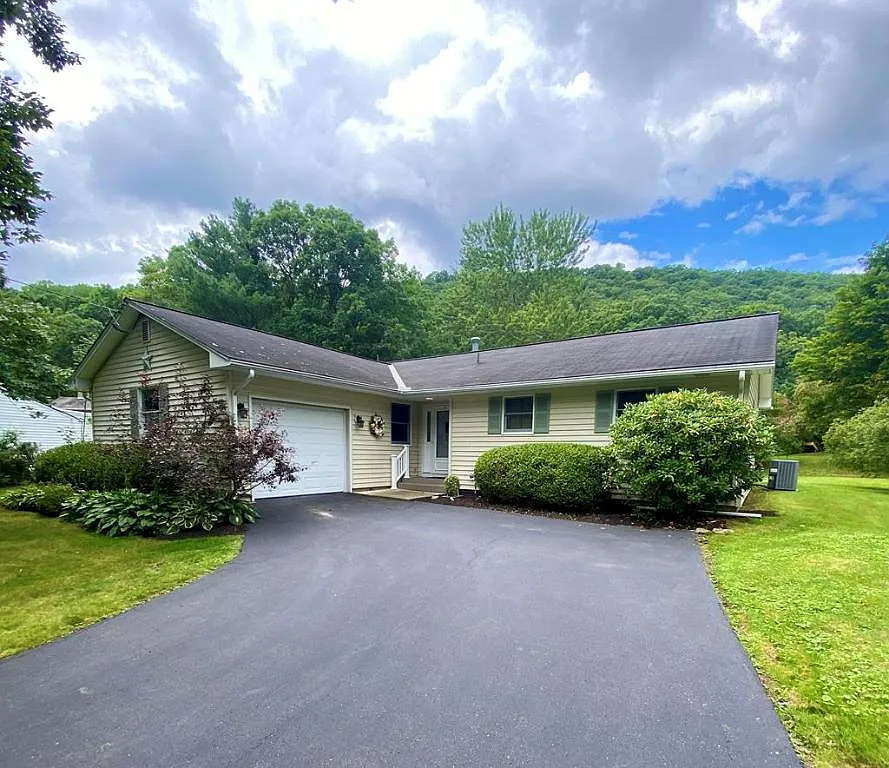 16 Grannan Dr photo 1
