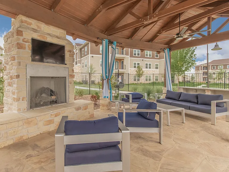Vantage at Hutto Outdoor Lounge