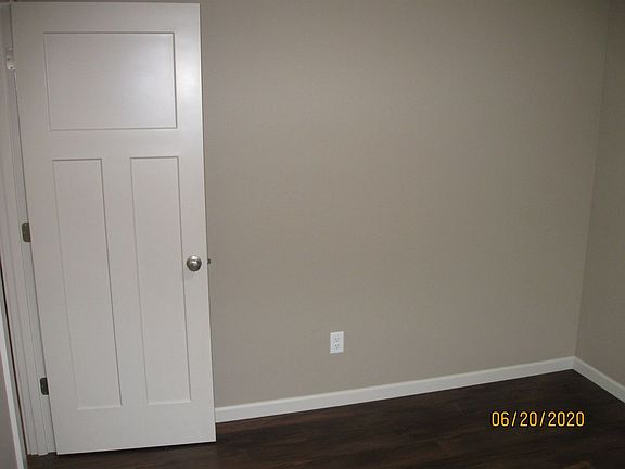 3rd image of 1845 17th Ave SE #1845