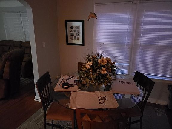 5th image of 721 28th St N