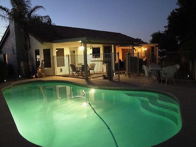 1st image of 3007 N Meadow Ln