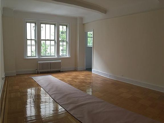 4th image of 3 E 66th St APT 3A
