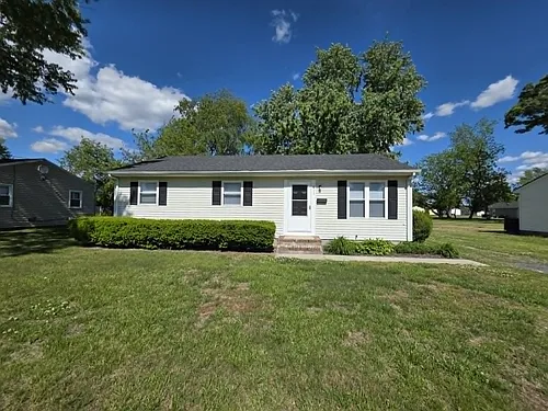 611 Hammond St Photo 1