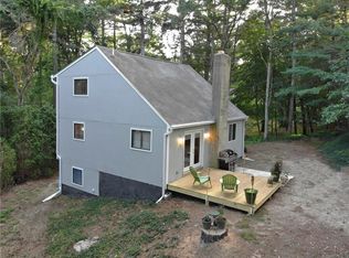 10 Kearns Rd, Glocester, RI 02814