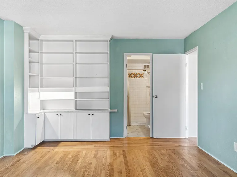 7020 E Girard Ave #107 — Photo 23