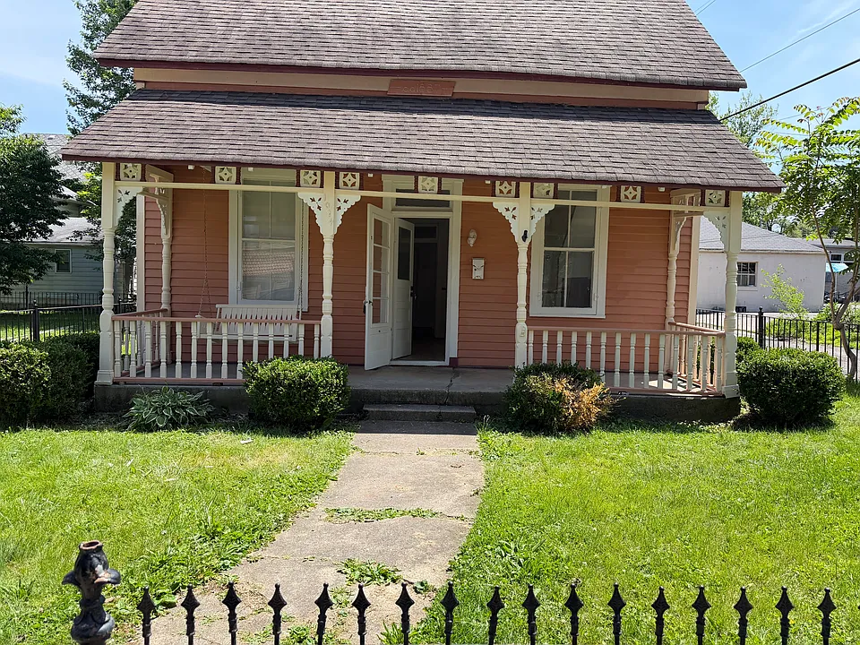 1014 Lincoln St