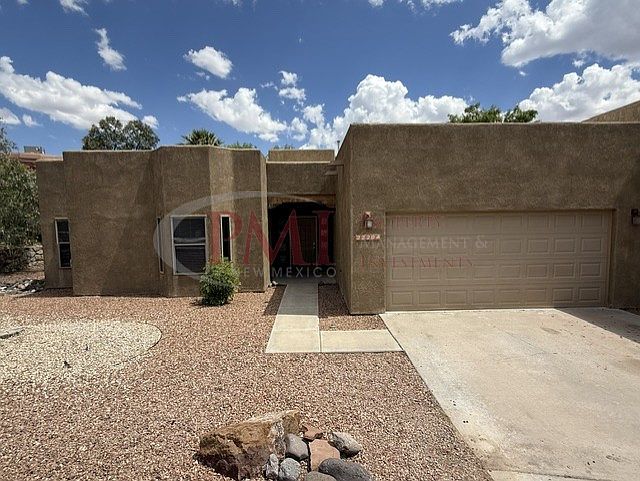 1st image of 2220A Dakota Dr