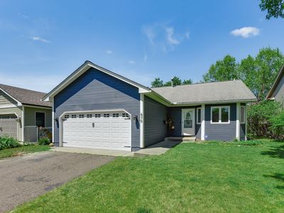 879 Iowa Ave W, Saint Paul, MN, 55117