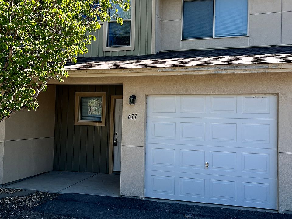 1st image of 611 Village Dr #611