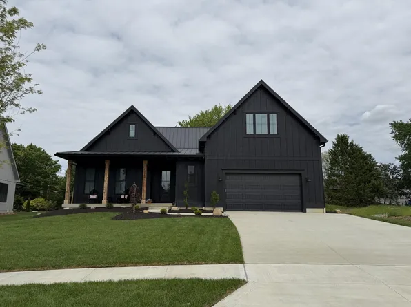324 Myrtle Dr, Westerville, OH 43081