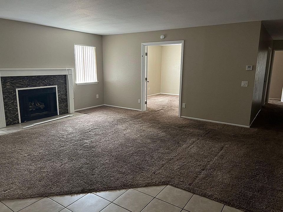 1st image of 35125 Beech Ave