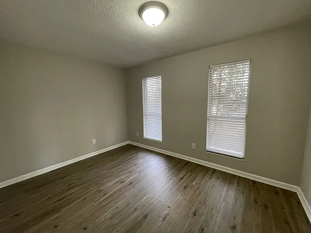 3114 Ocean Dr — Photo 18