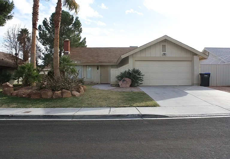 3119 Blossom Glen Dr — Photo 1