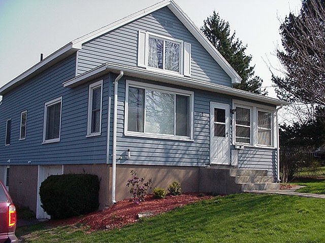 4 Esther Avenue