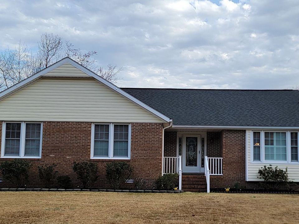 1st image of 104 Janie Ave
