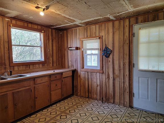 5th image of 98904 S 4439th Rd