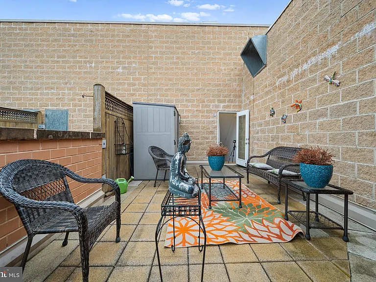 631 D St NW #1139 — Photo 36