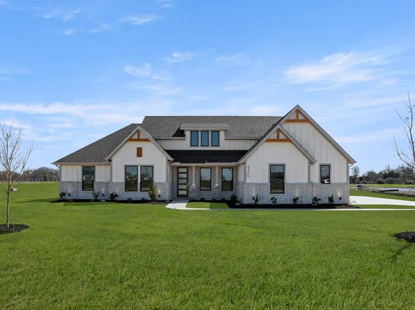 2320 Oak Knoll Dr, Waxahachie, TX 75165