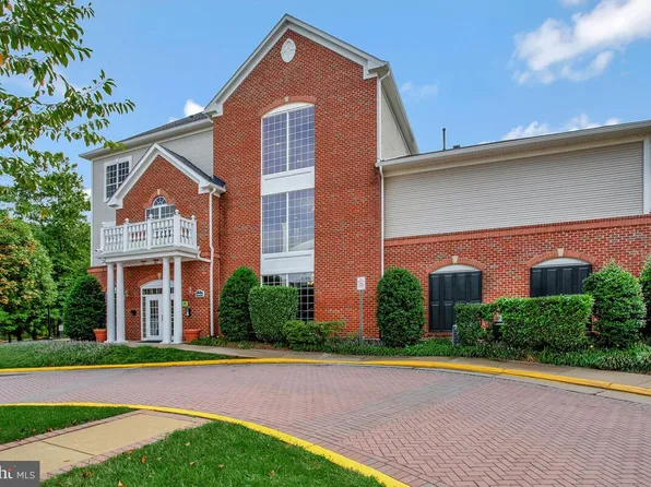 4860 Eisenhower Ave Unit 276, Alexandria, VA 22304