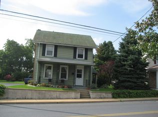 34 Diller Ave, New Holland, PA 17557