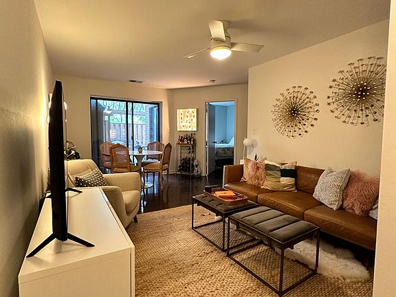 5th image of 1020 N Stafford St APT 102