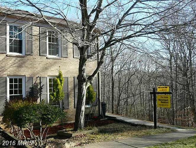 1st image of 3011 Bromley Ct