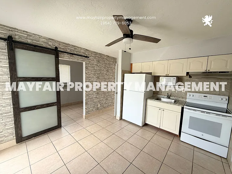 100 NW 30th Ave #1 — Photo 4