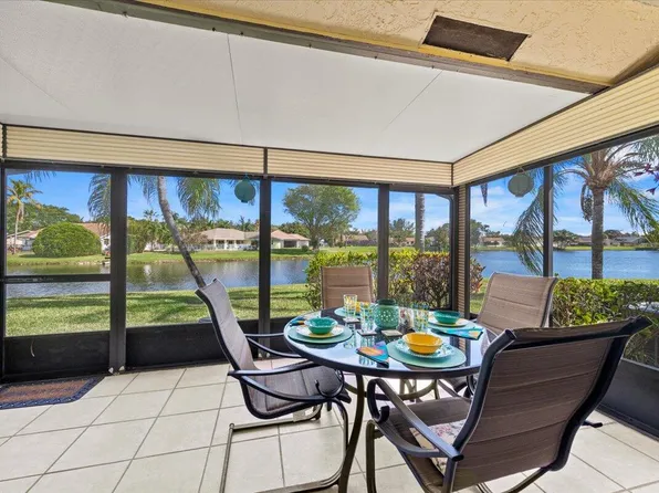 72 Via De Casas Norte N, Boynton Beach, FL 33426