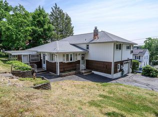 18 Savoy St, Hamden, CT 06514