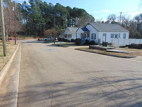 3523 Neil St Photo 1