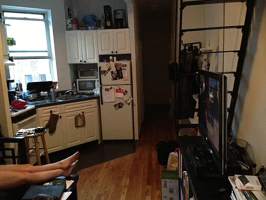 Rented by Aysaac Allen LLC | media 34