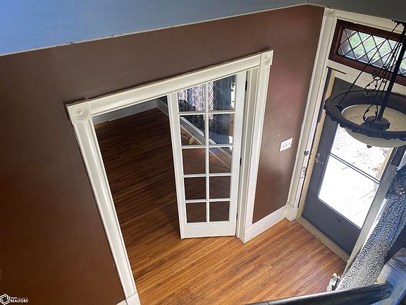 3rd image of 316 S Gunnison St