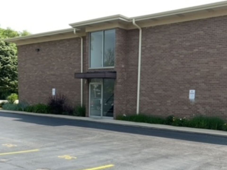 1st image of 483 N Larch Ave APT 206W