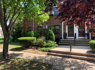 199-08 17th Ave #2-219, Whitestone, NY 11357