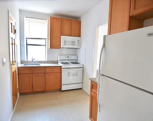 Rented by (LEGACY NOT ACTIVE) DiGiulio Group Real Estate, LLC | media 18