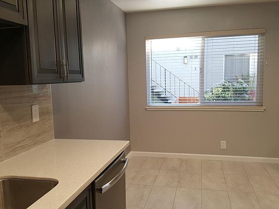 3rd image of 5888 El Zuparko Dr
