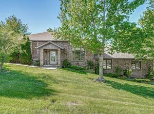 1450 W Farm Road 182, Springfield, MO 65810