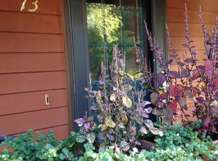 73 Spaulding St, Amherst, MA 01002