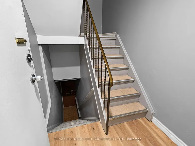 608 Gerrard St E #2 — Photo 3