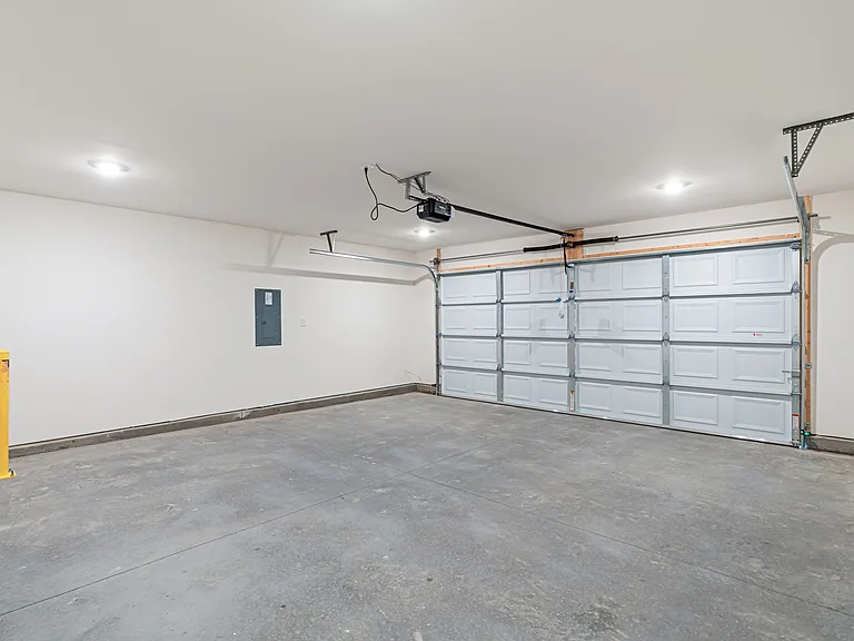 6829 Prospect Hill Ln — Photo 19