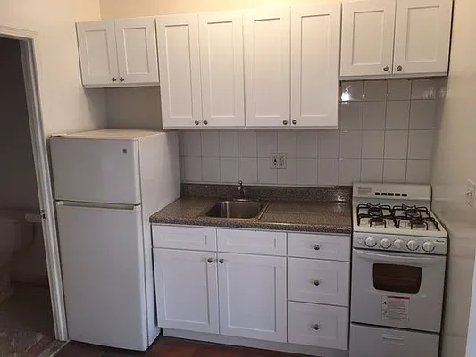 Rented by S&H Equities | media 1