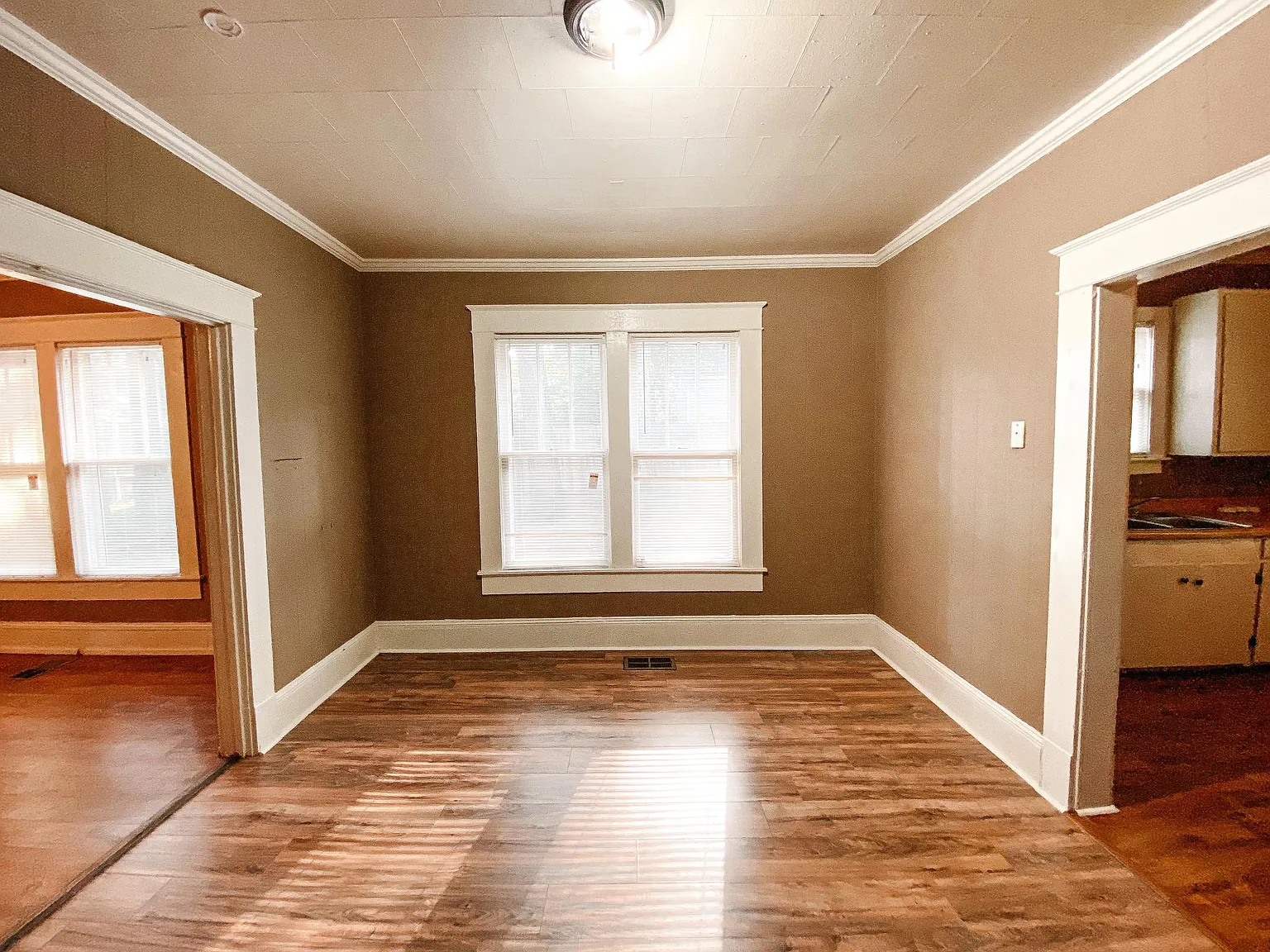 1803 Martin Hill Dr — Photo 4