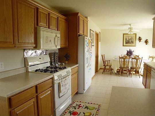 Eat in Kitchen