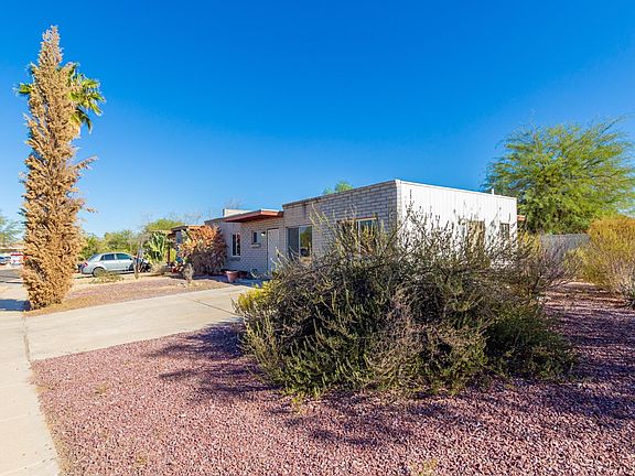 3rd image of 7659 E Queen Palm Cir