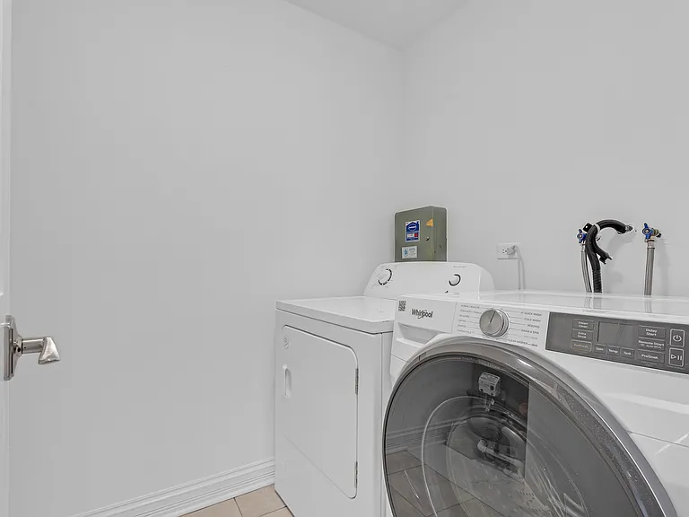 608 Inverrary Ln #608 — Photo 15