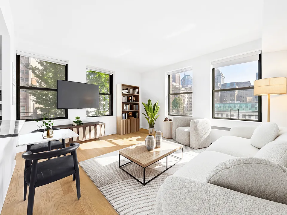 1 West St #2518