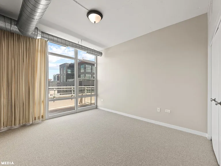 909 W Washington Blvd #1008 — Photo 13